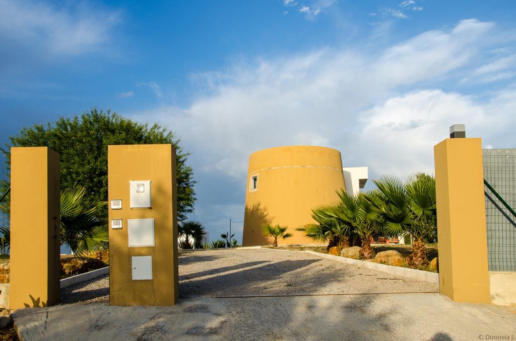 Amazing Windmillhouses Olhão Стая снимка