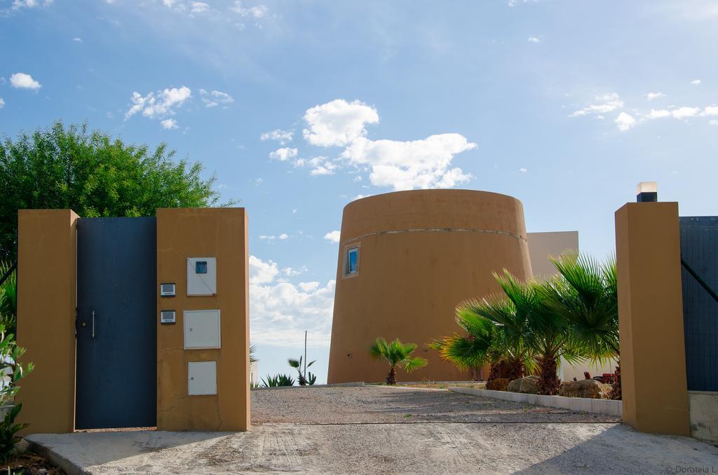 Amazing Windmillhouses Olhão Стая снимка